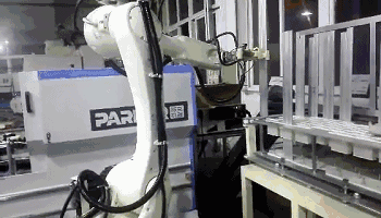 派克機器雙頭加工中心